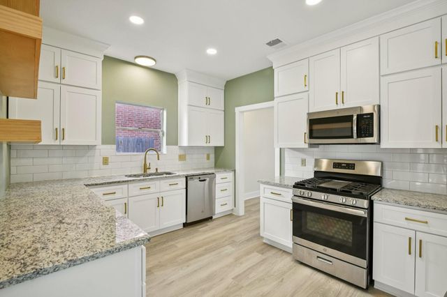 7911 Millbrook Drive, Houston, TX 77095