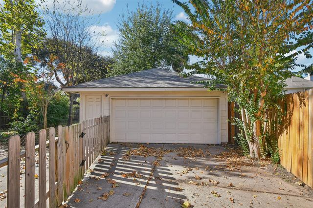 7911 Millbrook Drive, Houston, TX 77095