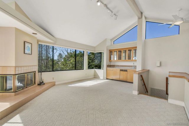 5912 La Jolla Blvd, La Jolla, CA 92037