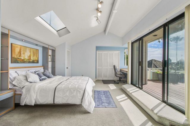 5912 La Jolla Blvd, La Jolla, CA 92037