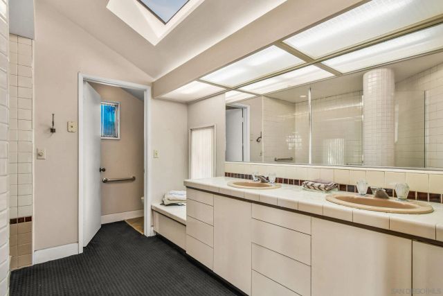 5912 La Jolla Blvd, La Jolla, CA 92037