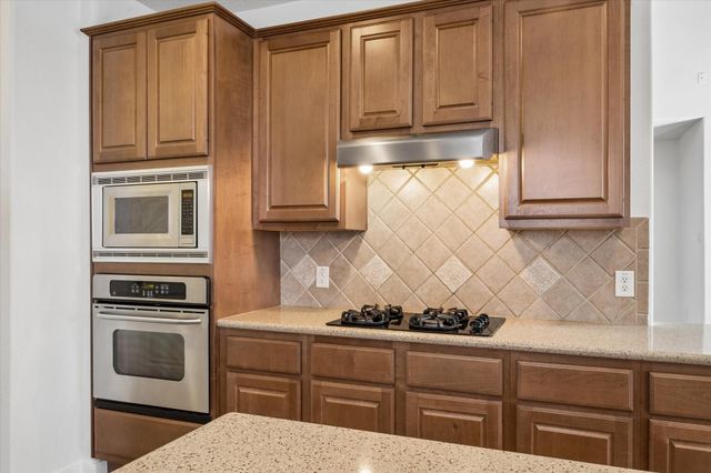2181 Brittany Colony Drive, League City, TX 77573