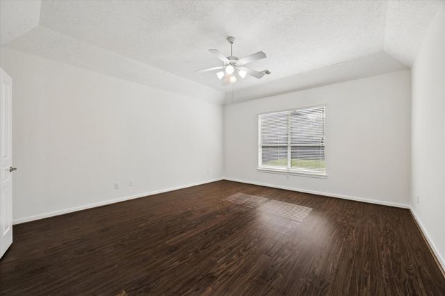 2181 Brittany Colony Drive, League City, TX 77573