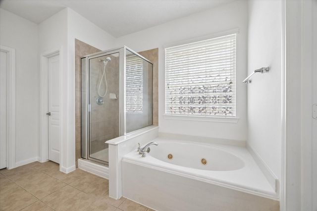 2181 Brittany Colony Drive, League City, TX 77573