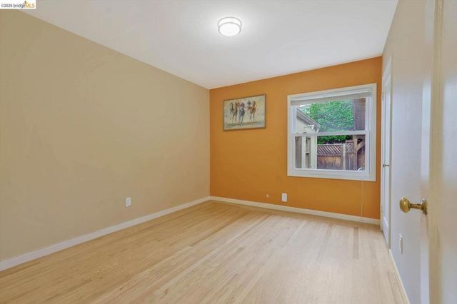 4050 Somerset AVE, Castro Valley, CA 94546