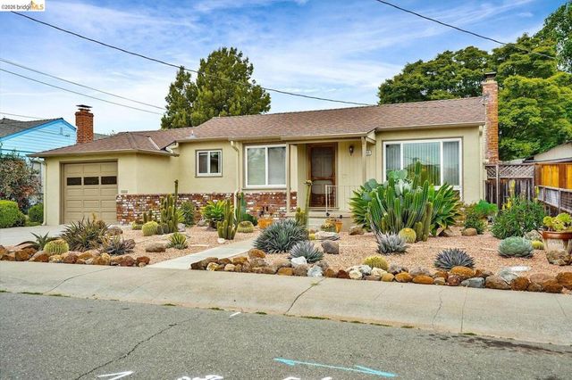 4050 Somerset AVE, Castro Valley, CA 94546