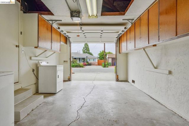 4050 Somerset AVE, Castro Valley, CA 94546