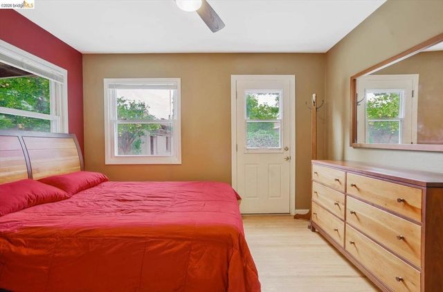 4050 Somerset AVE, Castro Valley, CA 94546