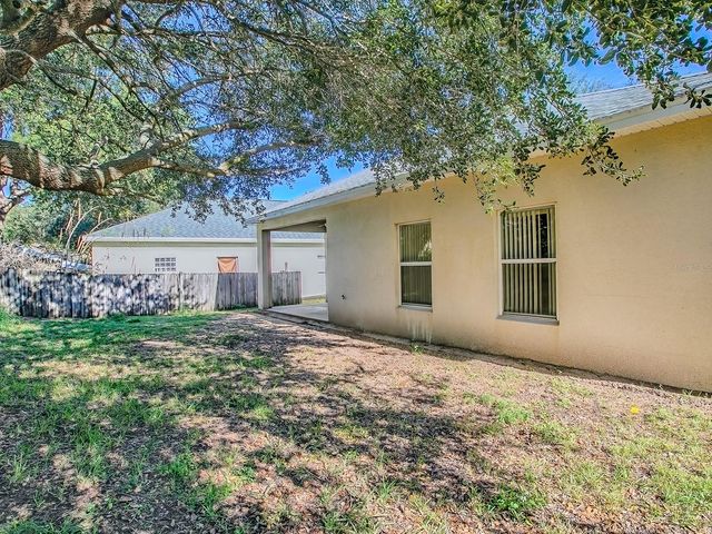 1321 KELLOGG DRIVE, Tavares, FL 32778