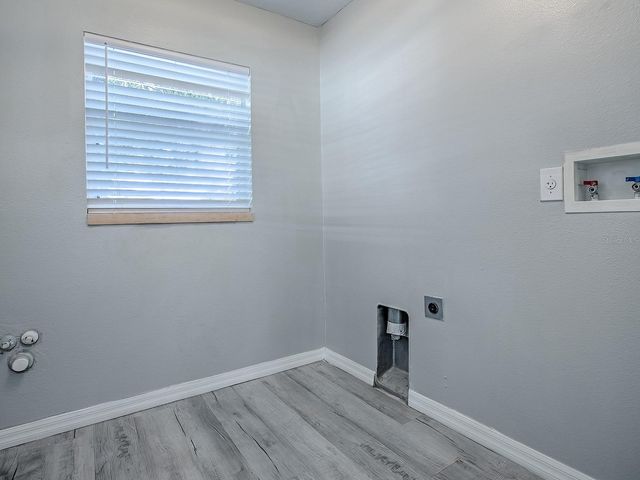 1321 KELLOGG DRIVE, Tavares, FL 32778