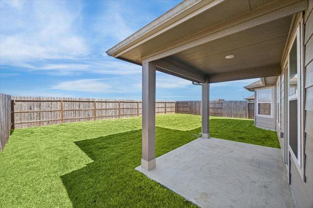 10008 Deussen Lane, Texas City, TX 77591