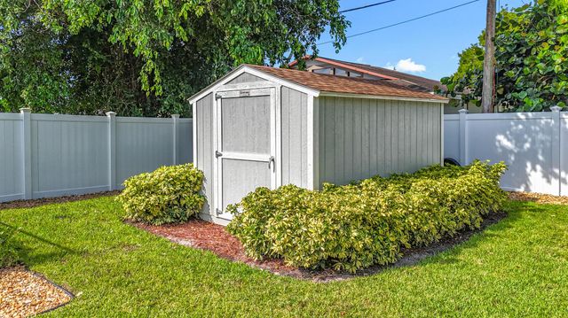 2602 SW Cameo Boulevard, Port St Lucie, FL 34953