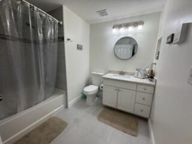 9873 Baywinds Boulevard 5203, West Palm Beach, FL 33411