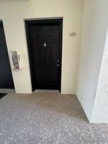 9873 Baywinds Boulevard 5203, West Palm Beach, FL 33411
