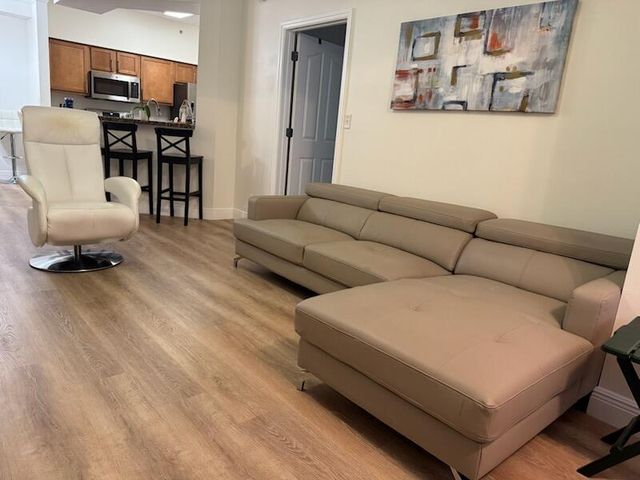 9873 Baywinds Boulevard 5203, West Palm Beach, FL 33411