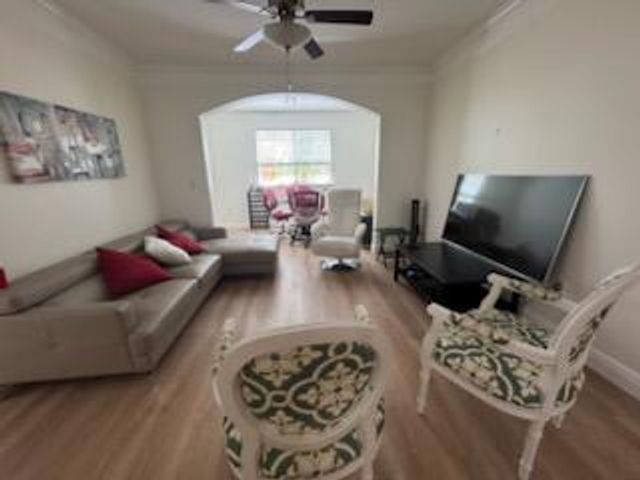 9873 Baywinds Boulevard 5203, West Palm Beach, FL 33411