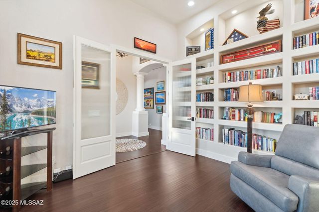 1966 N Tahoe Pass, Huachuca City, AZ 85616