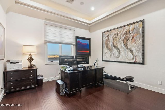 1966 N Tahoe Pass, Huachuca City, AZ 85616