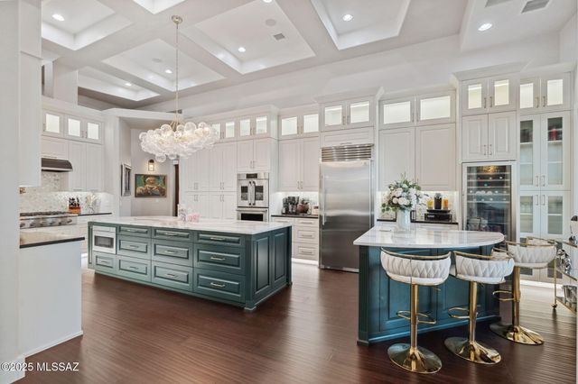 1966 N Tahoe Pass, Huachuca City, AZ 85616