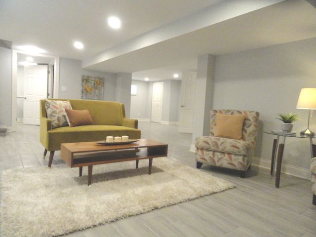 3136 Cuyler Avenue, Berwyn, IL 60402