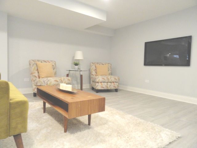 3136 Cuyler Avenue, Berwyn, IL 60402