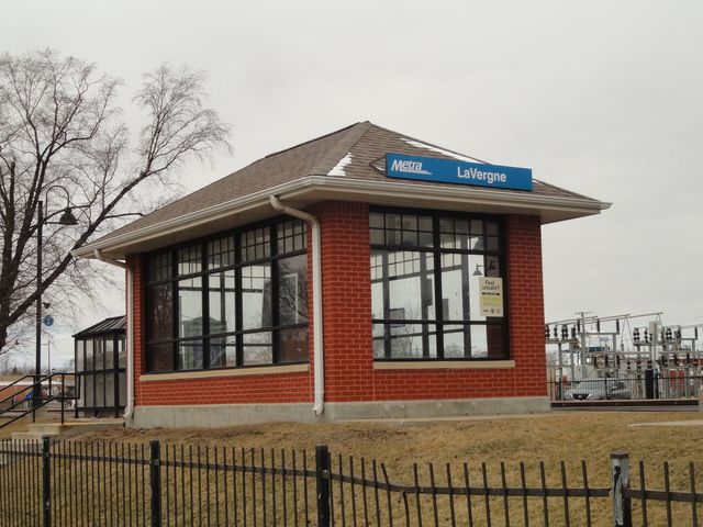 3136 Cuyler Avenue, Berwyn, IL 60402