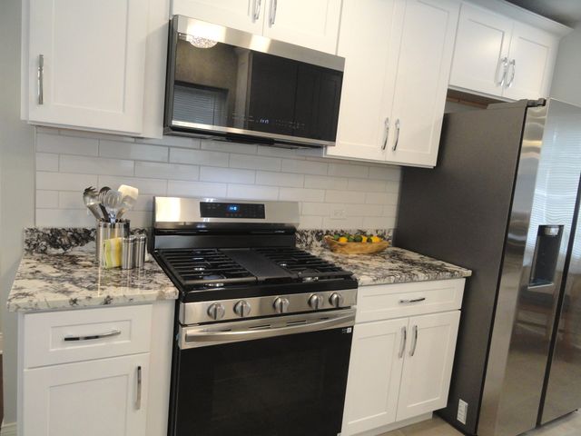 3136 Cuyler Avenue, Berwyn, IL 60402