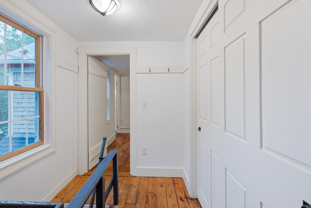 1276 County Road, Cataumet, MA 02534