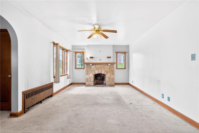 900 WASHINGTON ROAD, South Strabane, PA 15301