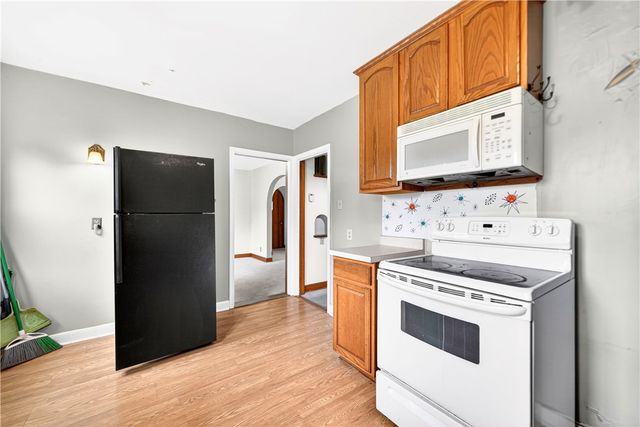 900 WASHINGTON ROAD, South Strabane, PA 15301