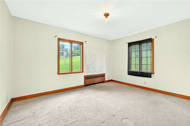 900 WASHINGTON ROAD, South Strabane, PA 15301