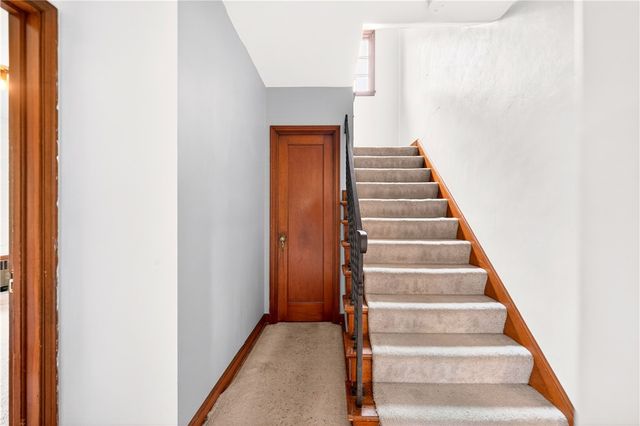 900 WASHINGTON ROAD, South Strabane, PA 15301