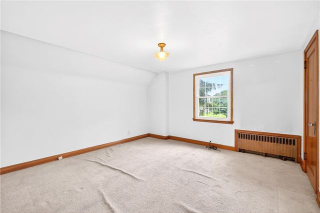 900 WASHINGTON ROAD, South Strabane, PA 15301