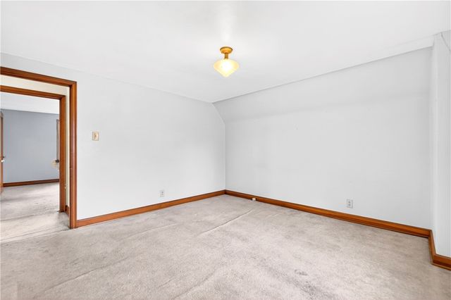 900 WASHINGTON ROAD, South Strabane, PA 15301