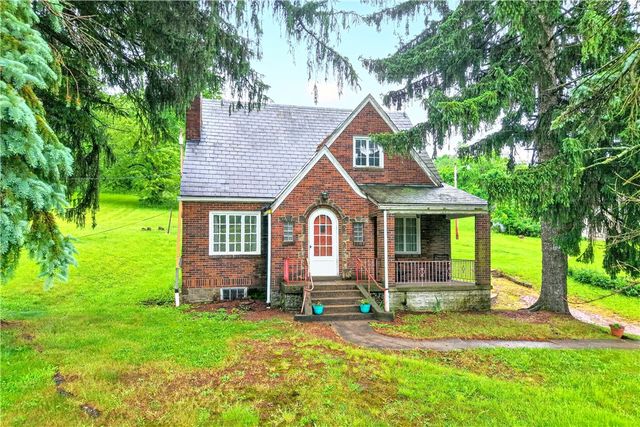 900 WASHINGTON ROAD, South Strabane, PA 15301