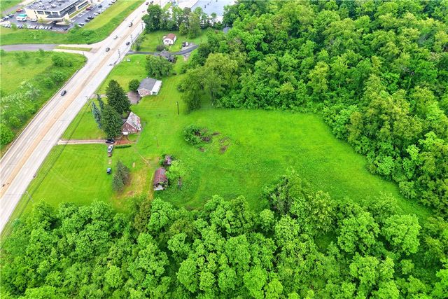 900 WASHINGTON ROAD, South Strabane, PA 15301