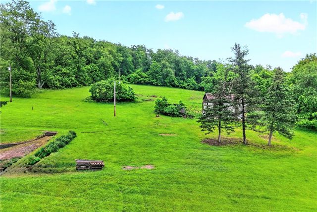 900 WASHINGTON ROAD, South Strabane, PA 15301