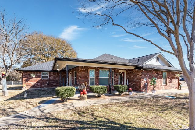 224 Autumn Wood Trail, Gun Barrel City, TX 75156