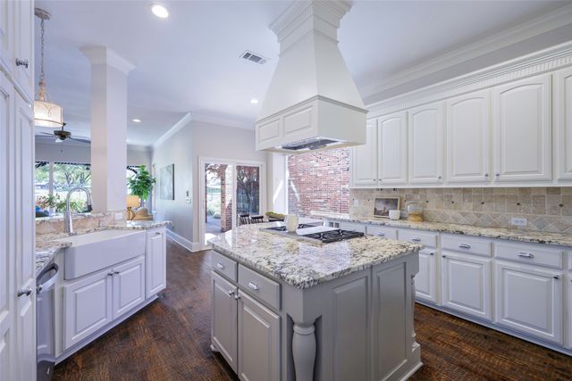 2900 Prestonwood Drive, Plano, TX 75093