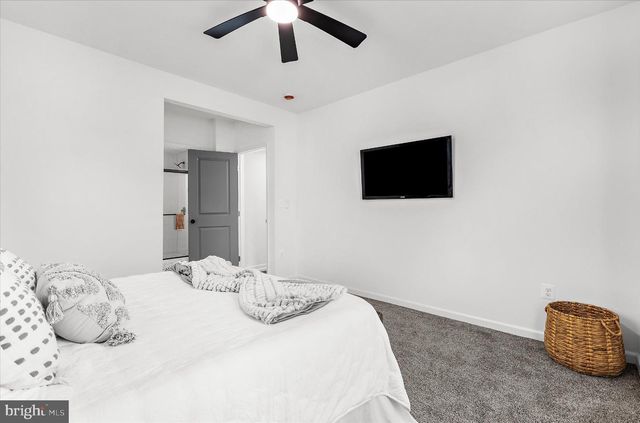 5505 ASHBOURNE RD, Arbutus, MD 21227