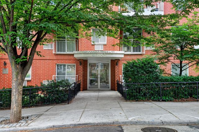 4152 63rd Street 5B, Woodside, NY 11377