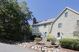 26 Pleasant St B, Wellesley, MA 02482