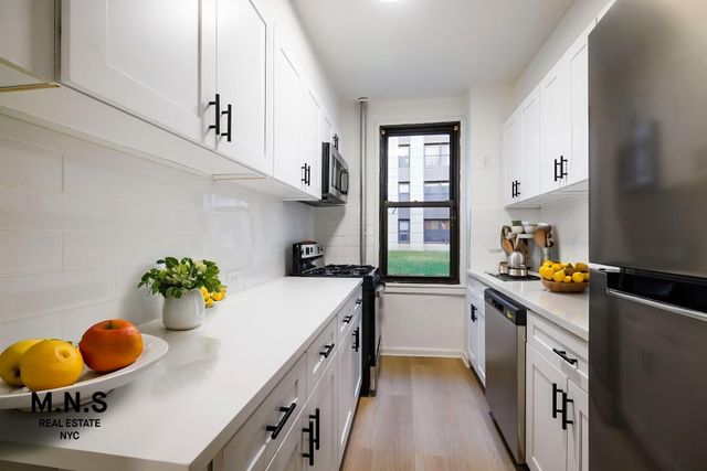 9834 63rd Dr Apt 1C, New York City, NY 11374