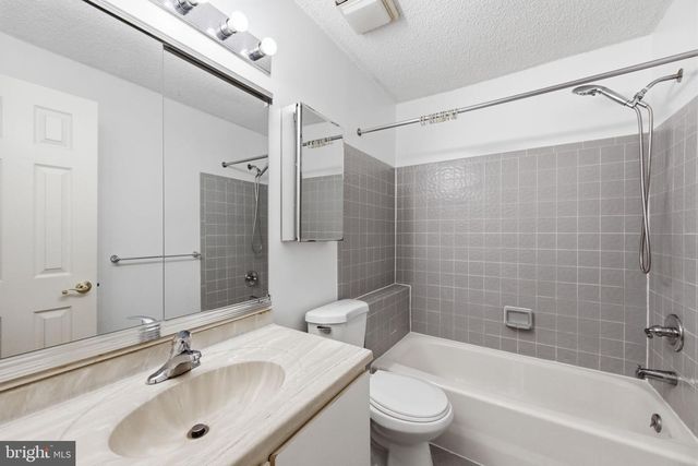 1229 CHANTICLEER, Cherry Hill, NJ 08003