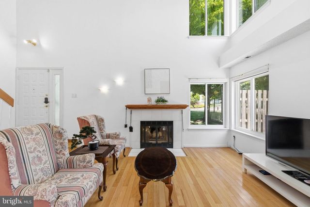 1229 CHANTICLEER, Cherry Hill, NJ 08003