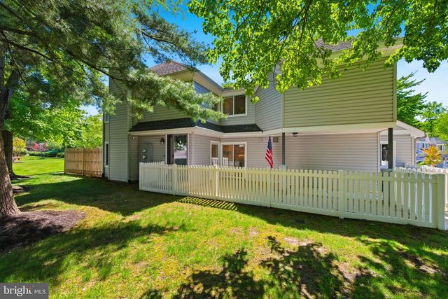 1229 CHANTICLEER, Cherry Hill, NJ 08003