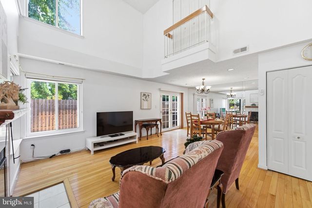 1229 CHANTICLEER, Cherry Hill, NJ 08003