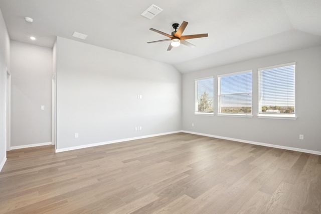 174 Dorian DR, Buda, TX 78610