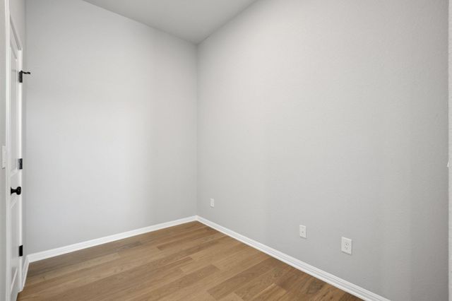 174 Dorian DR, Buda, TX 78610