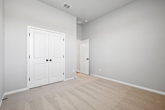 174 Dorian DR, Buda, TX 78610